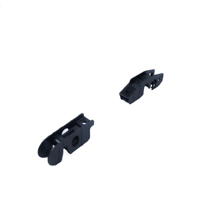 Щётка стеклоочистителя каркасная 450 (18") 2 адапт. (SRS 70362) SURAI