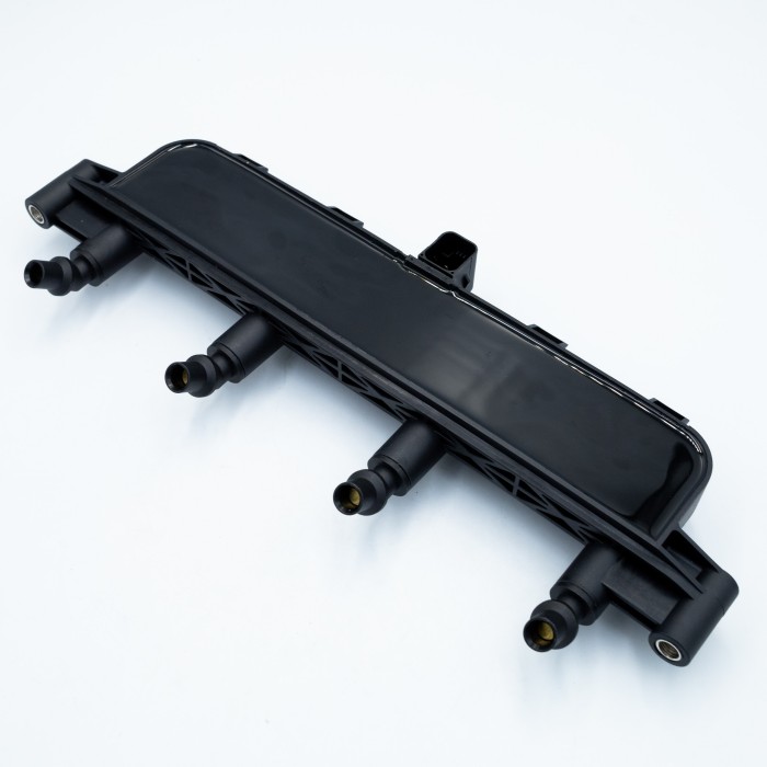 Катушка зажигания Peugeot 206 (98-) 1.4i KFX (без обр. связи) (SRS 70743) SURAI