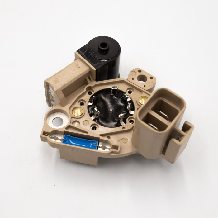 Регулятор напряжения генератора Hyundai Accent TagAZ (99-) 1.3i/1.5i (SRS 00155) SURAI