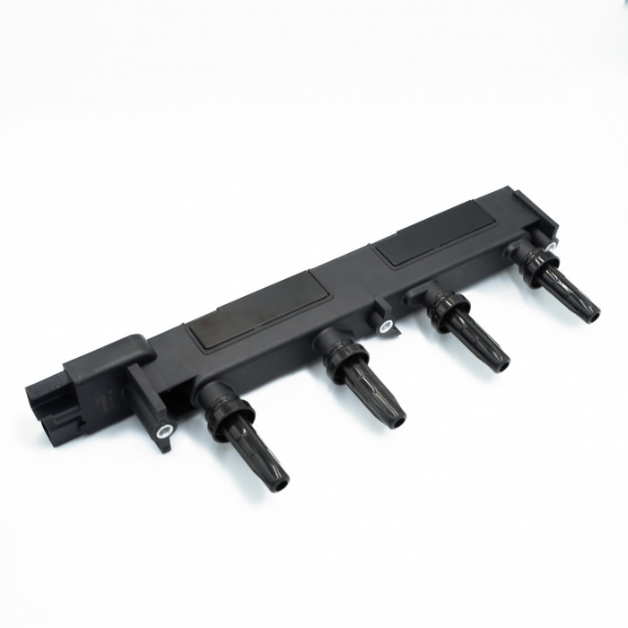 Катушка зажигания Peugeot 406 (99-)/407 (04-)/Citroen C5 (01-) 2.0i (SRS 70744) SURAI