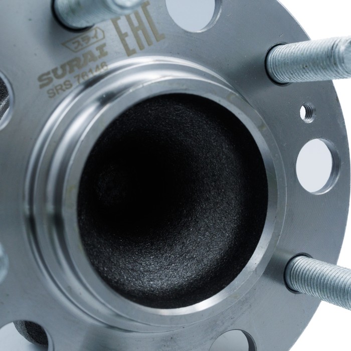 Ступица Kia Optima (15-)/Hyundai Sonata VII (14-) зад. с подшип. (SRS 76146) SURAI