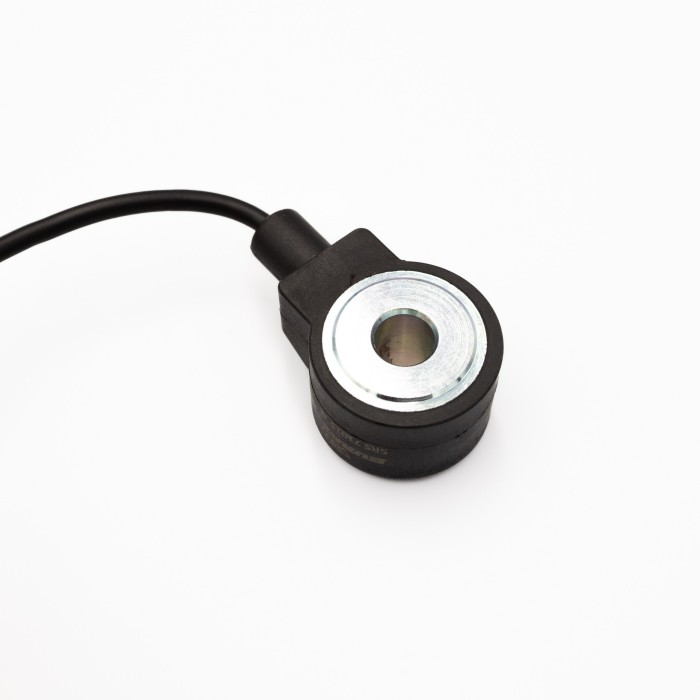 Датчик детонации Subaru Forester (97-) (EJ201/205/25D) 2.0T/2.0i (SRS 71015) SURAI