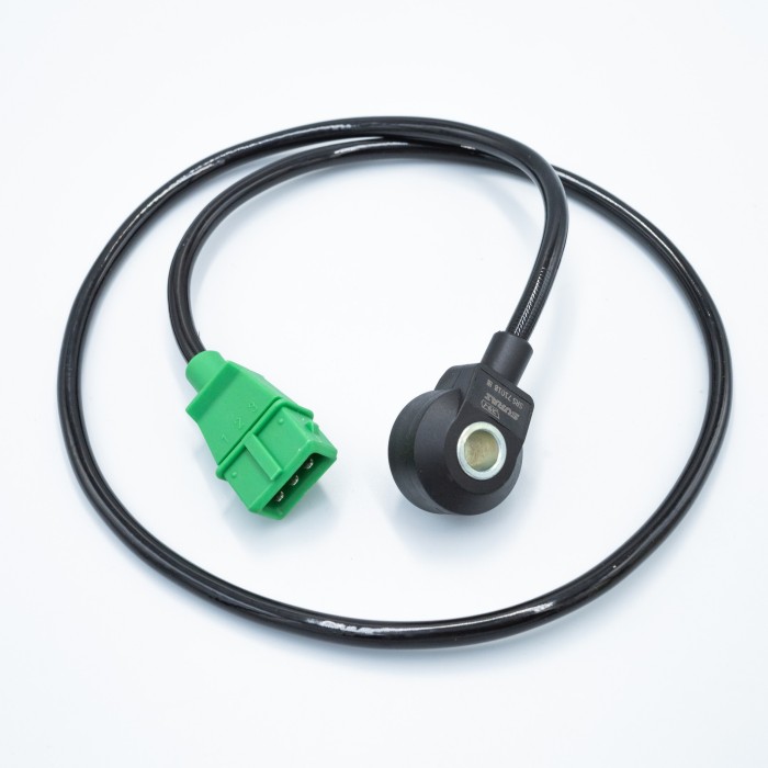 Датчик детонации VAG Passat B5 (96-) 1.8T (SRS 71018) SURAI