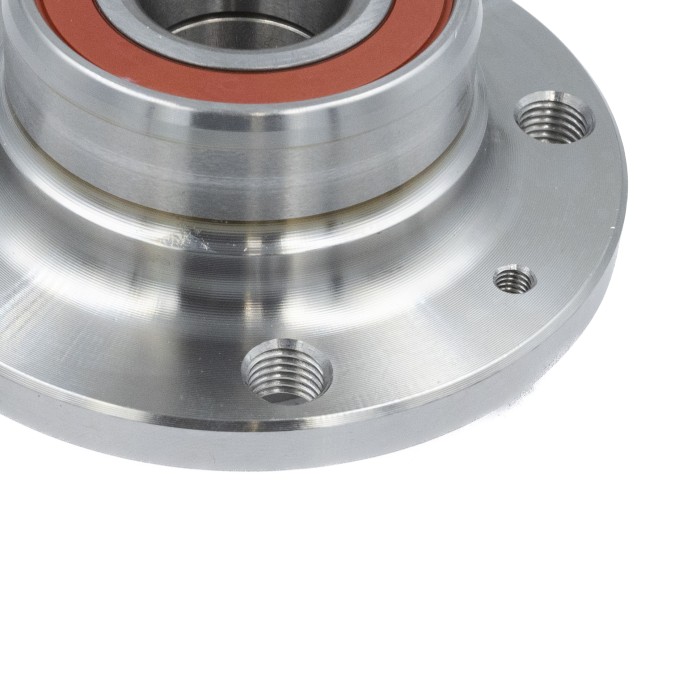 Ступица Chery Amulet (03-) зад. с подшип. без кольца ABS (SRS 76021) SURAI