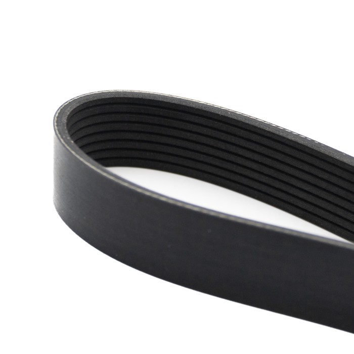 Ремень поликлиновой 8PK1226 КамАЗ (дв. Cummins ISBe/ISDe) (SR 04840) SURAI