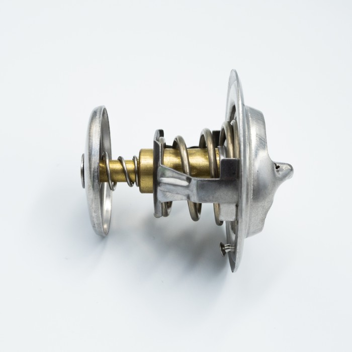 Термостат ГАЗ/КАМАЗ Евро 2 без корп. 82°С (SR 00522) SURAI