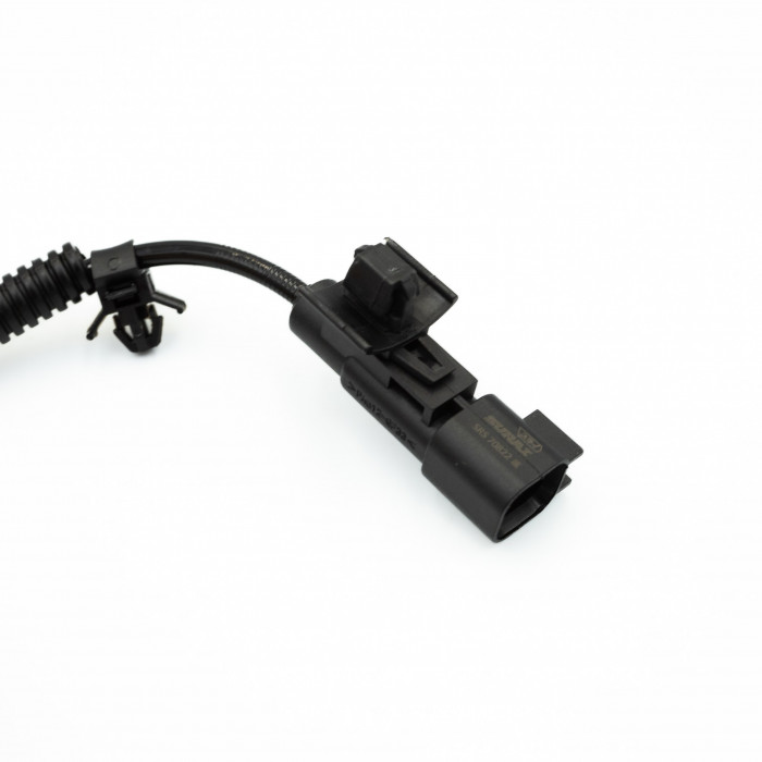 Датчик ABS Opel Insignia(08-)/Astra J (10-)/Zafira C (11-) перед. (SRS 70822) SURAI