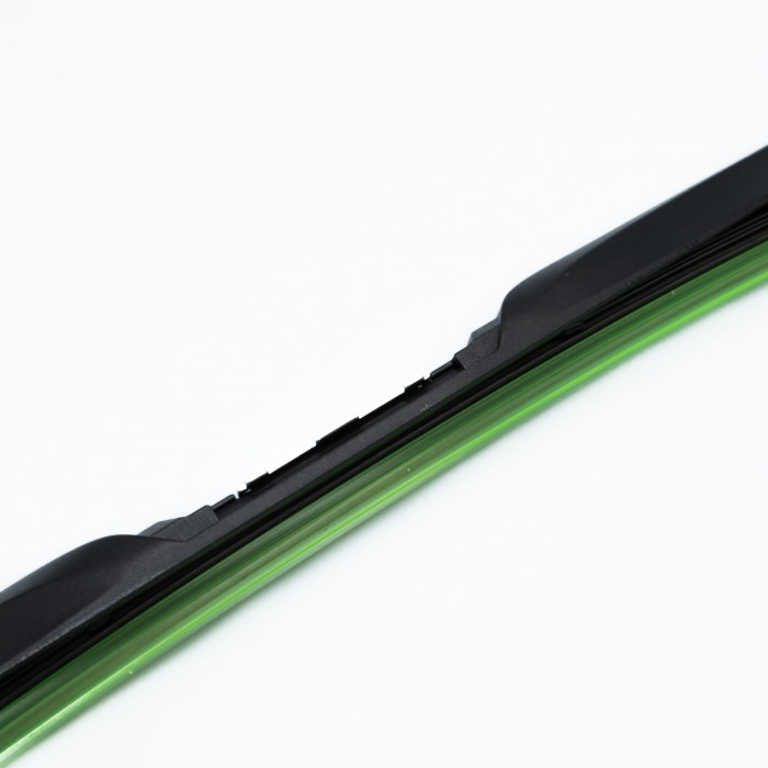 Щетка стеклоочистителя гибридная 600мм (24") 4 адаптера (SRS 70411)