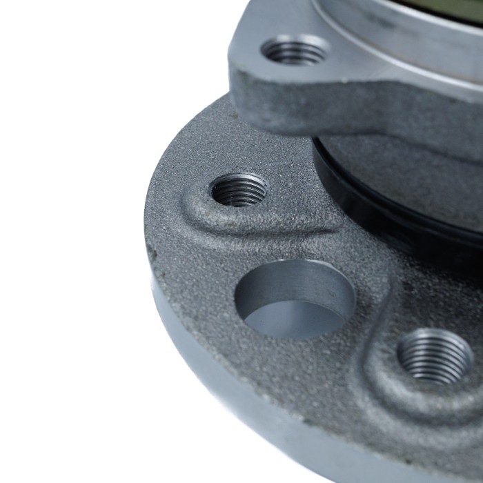 Ступица Mercedes-Benz Sprinter (06-)/VAG Crafter (06-) зад. с подшип. (SRS 76181) SURAI