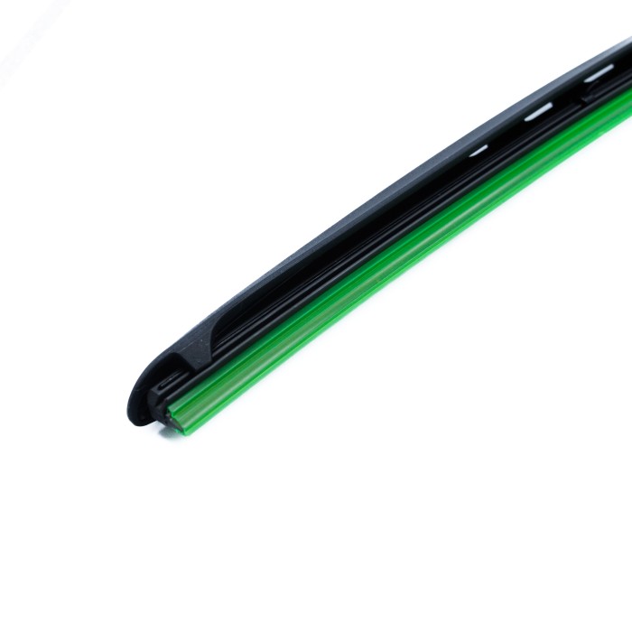 Щетка стеклоочистителя гибридная 700мм (28") 4 адаптера (SRS 70413)