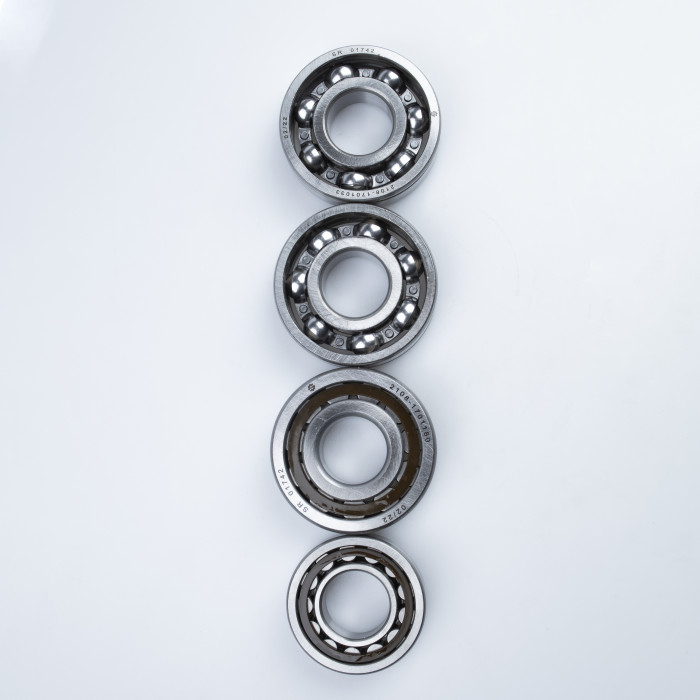 Подшипники КПП Лада 2108-2115 (кмпл. подшип. 4шт.) 5МТ (SR 01742) SURAI