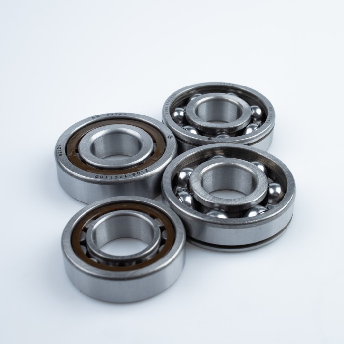 Подшипники КПП Лада 2108-2115 (кмпл. подшип. 4шт.) 5МТ (SR 01742) SURAI