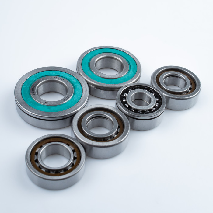 Подшипники КПП Лада 2123 (кмпл: подшип. 6.шт.) (SR 01743) SURAI