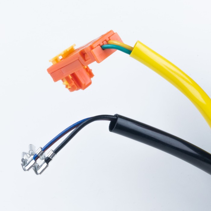 Шлейф SRS Лада 2170-2171 (SR 00728) SURAI