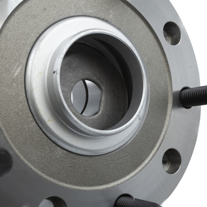 Ступица Ford Transit (06-) зад. с подшип. FWD г/п более 1300 кг (SRS 76084) SURAI