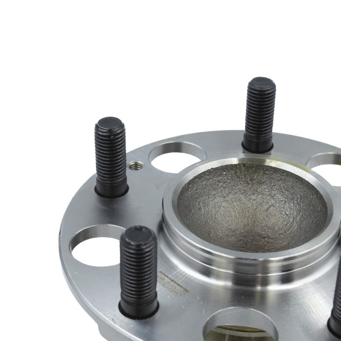 Ступица Honda Civic VIII (06-) зад. с подшип. седан (SRS 76101) SURAI