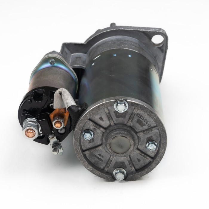 Стартер для а/м с дв. ЗМЗ-402 (ан. 5732.3708) 1,7кВт (SR 01008) SURAI