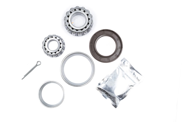 Подшипник ступицы ГАЗ 3302 перед. (кмпл: Подшипник2шт./сальник/шплинт/смазка) (SR 01731) SURAI