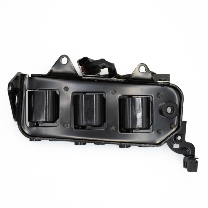 Катушка зажигания Hyundai/KIA Tucson I (04-)/Sportage II (04-) 2.7i (SRS 70673) SURAI