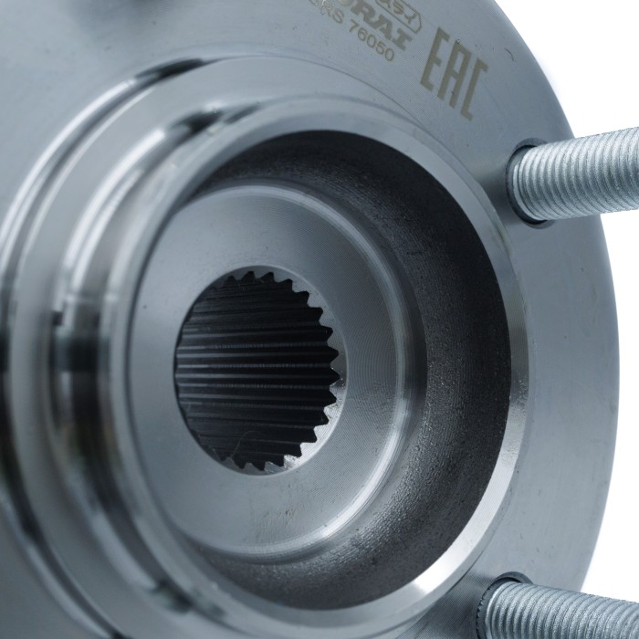 Ступица Dodge Caliber (07-)/Mitsubishi ASX (10-) зад. с подшип. 4WD (SRS 76050) SURAI