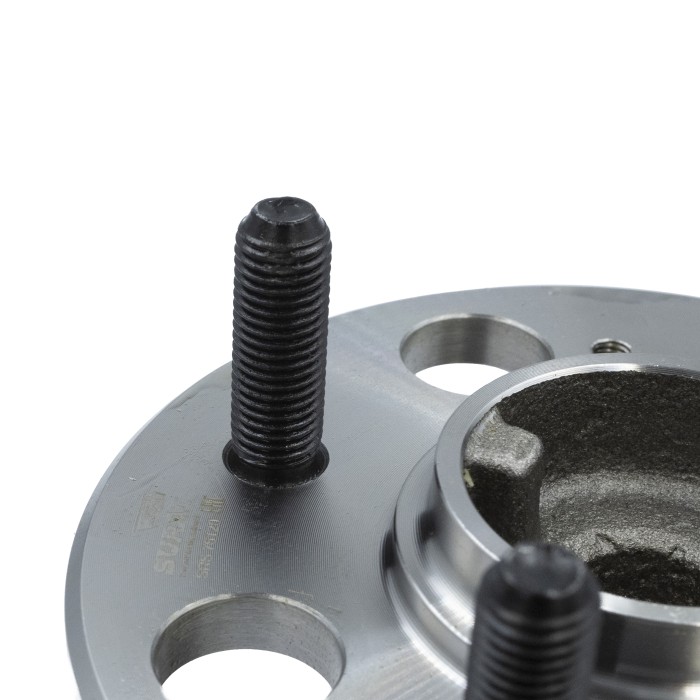 Ступица Hyundai Getz (02-)/Kia Rio (05-) зад. с подшип. (SRS 76120) SURAI