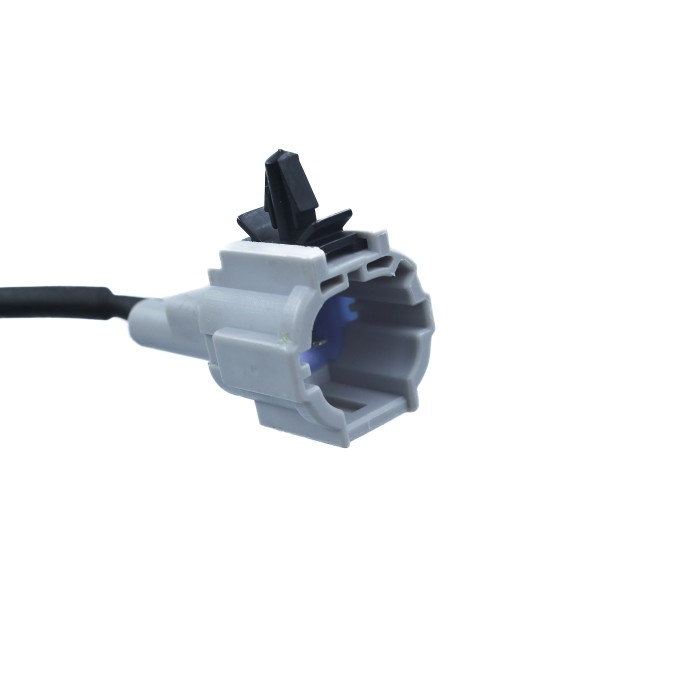 Ступица Nissan Pathfinder (05-) перед. с подшип. (SRS 76207) SURAI