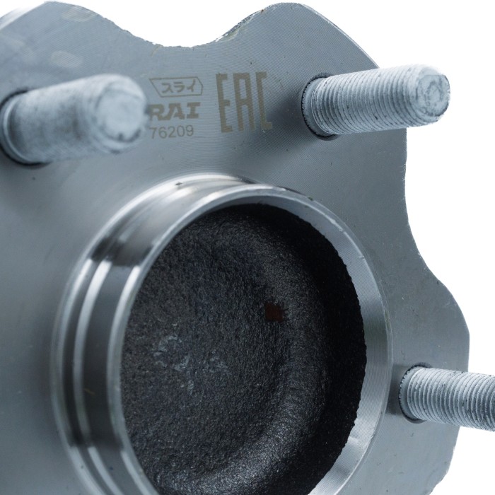 Ступица Nissan Qashqai (06-) зад. с подшип. 2WD (SRS 76209) SURAI