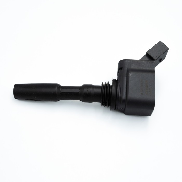 Катушка зажигания VAG Golf VII (12-)/A3 (13-)/Octavia (13-) 1.4T/1.6i (SRS 70782) SURAI