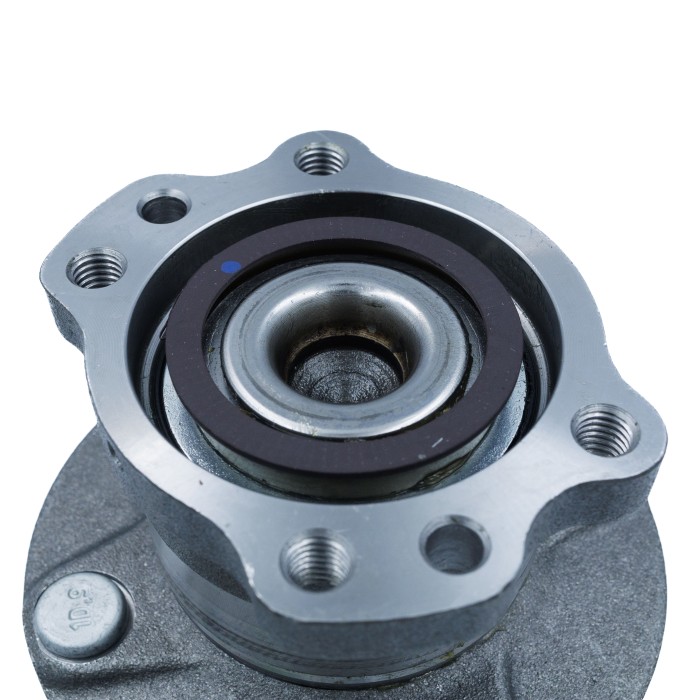 Ступица Ford Ecosport (13-) зад. с подшип. (SRS 76060) SURAI