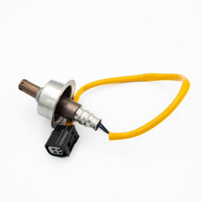 Датчик кислорода Honda Civic (06-) 1.8i/Accord (08-)/CR-V 2.0i до кат. (SRS 71648) SURAI