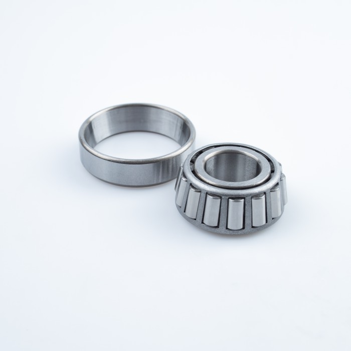 Подшипник ступицы Лада 2101-2107 перед. наруж. (ролик.конич.) (7804) (SR 01707) SURAI