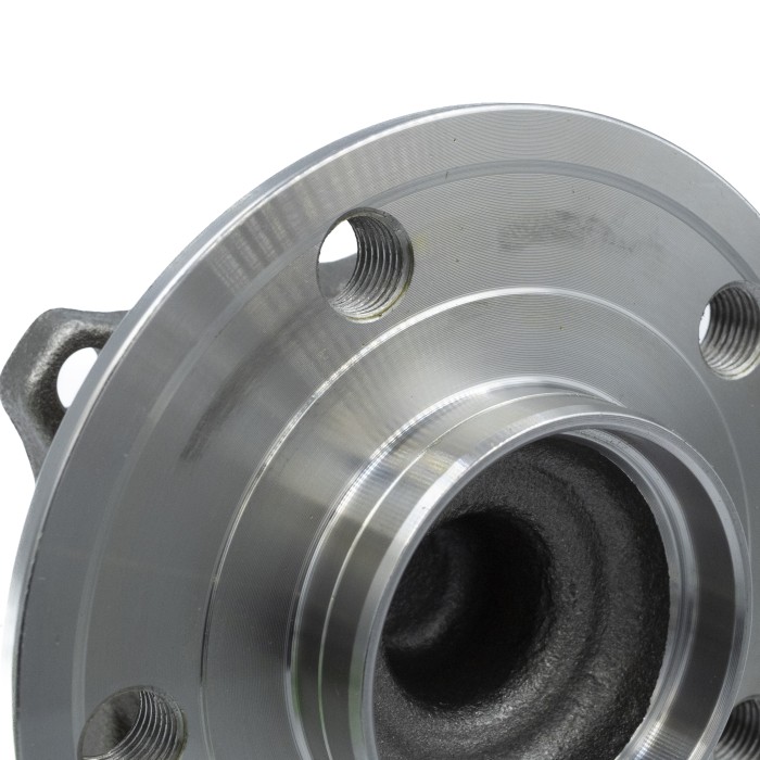 Ступица Mercedes-Benz A W176 (12-) зад. с подшип. (SRS 76169) SURAI