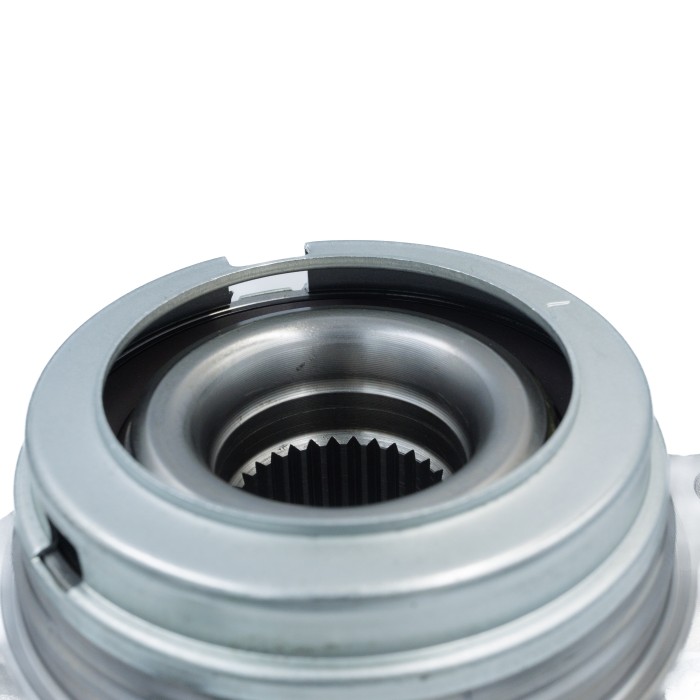 Ступица Nissan Teana J32 (08-)/Murano Z51 (08-) лев. перед. с подшип. (SRS 76215) SURAI