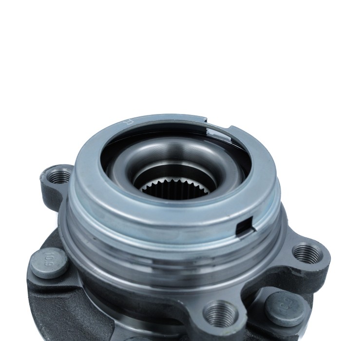 Ступица Nissan Teana J32 (08-)/Murano Z51 (08-) прав. перед. с подшип. (SRS 76216) SURAI