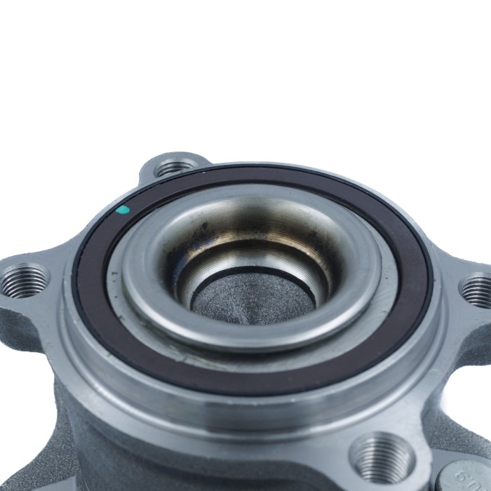 Ступица Nissan Teana J32 (08-)/Teana L33 (13-) зад. с подшип. (SRS 76217) SURAI