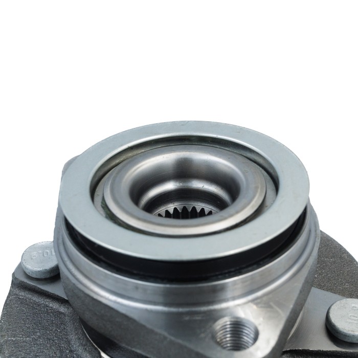 Ступица Nissan Tiida (04-) перед. с подшип. (SRS 76221) SURAI