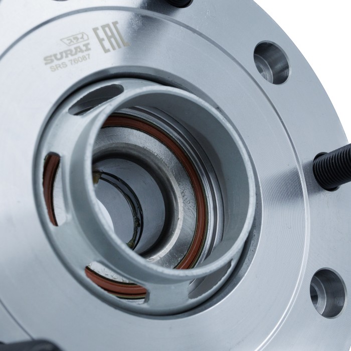 Ступица Ford Transit (13-) зад. с подшип. FWD (SRS 76087) SURAI