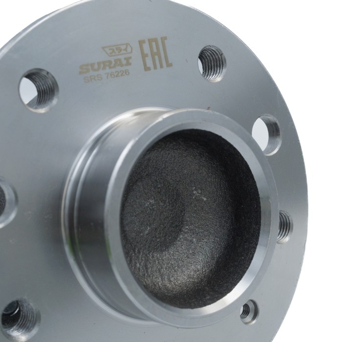 Ступица Opel Astra G (98-) зад. с подшип. 5 отв. c ABS (SRS 76226) SURAI