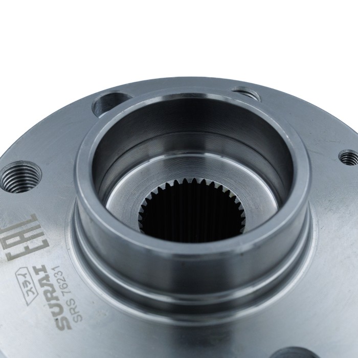 Ступица Opel Astra H (04-) перед. с подшип. 4 отв. (SRS 76231) SURAI