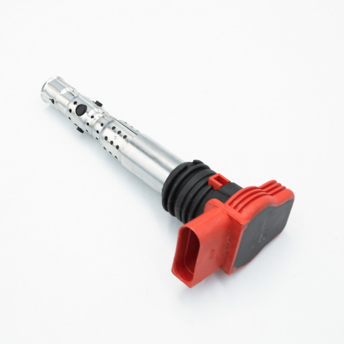 Катушка зажигания Audi A6 (01-)/A8 (03-) 3.0i (SRS 70601) SURAI