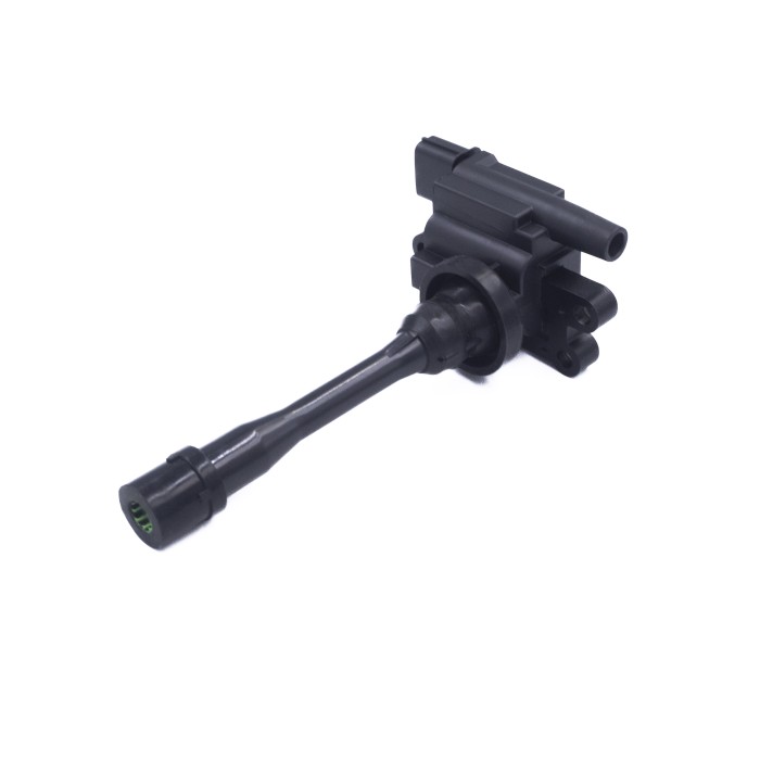 Катушка зажигания Mitsubishi Lancer IX (03-) 2.0i/Outlander I (01-) 2.4i (SRS 70702) SURAI