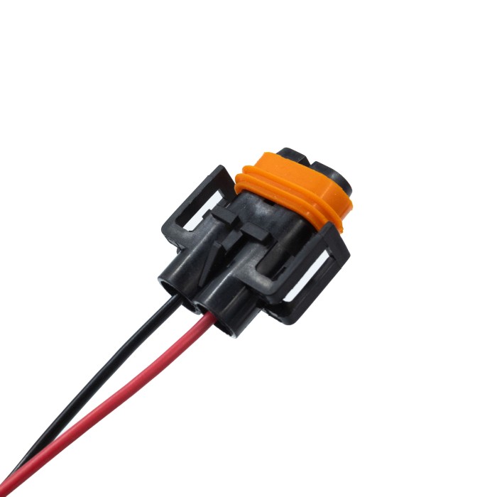 Разъем 2-х конт. гнездовой, к фарам H8, H11, H27/2, с проводами 0,75 кв.мм (12124819) (SR 00806) SURAI