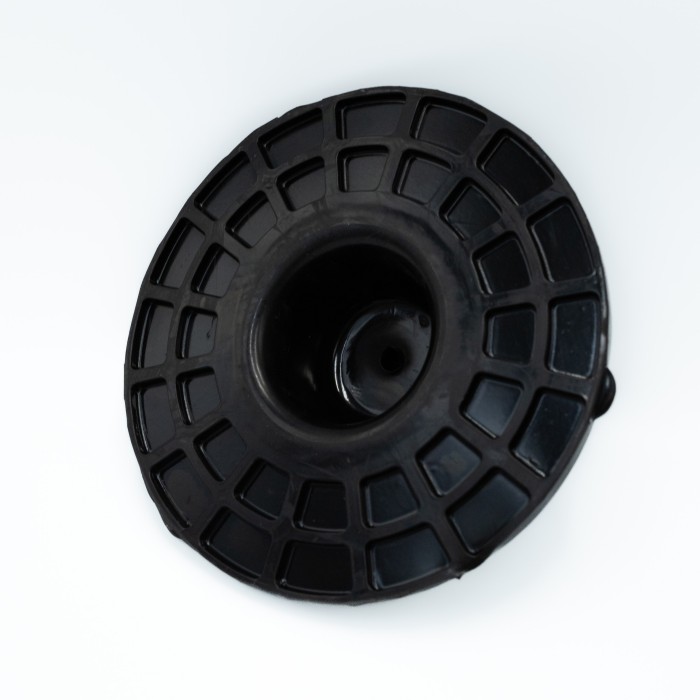 Прокладка пружины Daewoo Nexia (94-) зад. верх. усил. (SRS 00139) SURAI