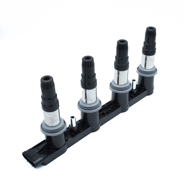 Катушка зажигания Chevrolet Cruze (09-) 1.8i (SRS 70611) SURAI