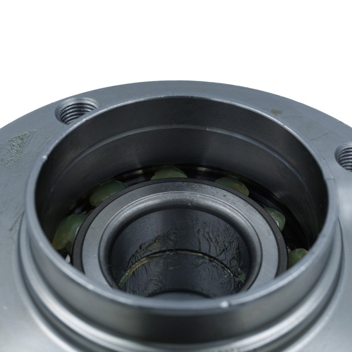 Ступица PSA Partner (02-)/Berlingo (02-) зад. с подшип. с ABS (SRS 76249) SURAI