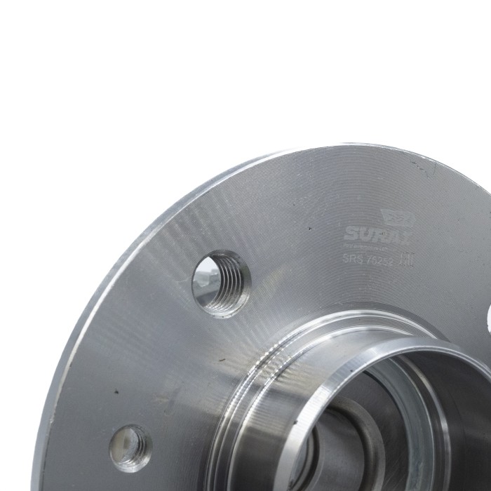 Ступица Renault Kangoo (97-) зад. с подшип. (SRS 76252) SURAI