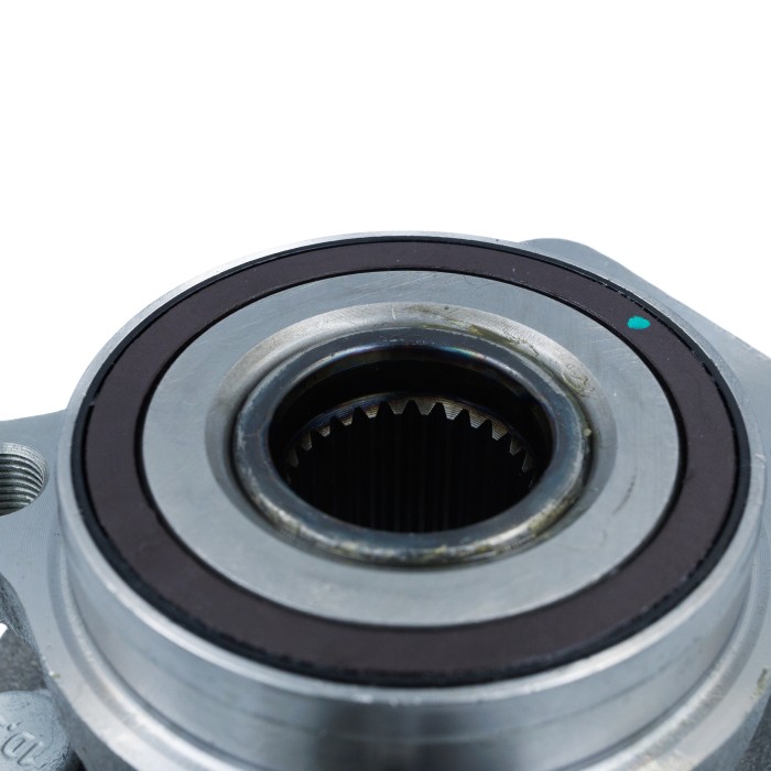 Ступица Subaru Forester (12-)/XV (12-) перед. с подшип. (SRS 76268) SURAI