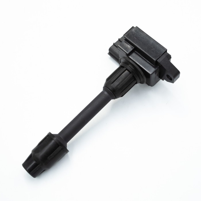 Катушка зажигания Nissan Maxima (03-) 2.0i/3.0i передняя (SRS 70717) SURAI