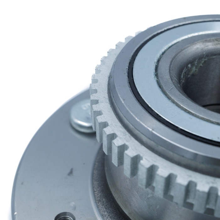 Ступица Hyundai Santa Fe (00-) зад. с подшип. с ABS (SRS 76126) SURAI