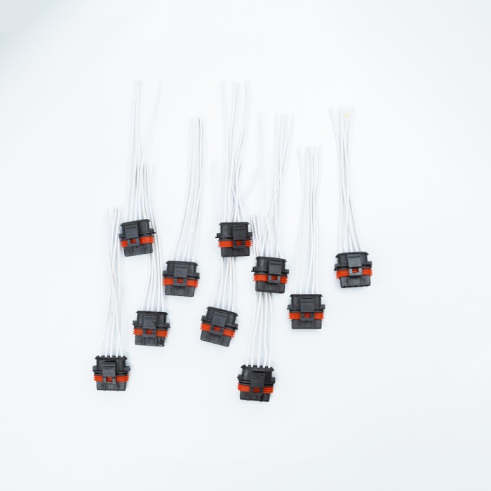 Разъем к датчику массового расхода воздуха, с проводами (1928403813) (SR 00809) SURAI